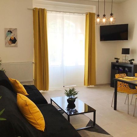 Appartement Lumea 80 M2 Climatise Parking Proche Sanctuaires Lourdes Luaran gambar