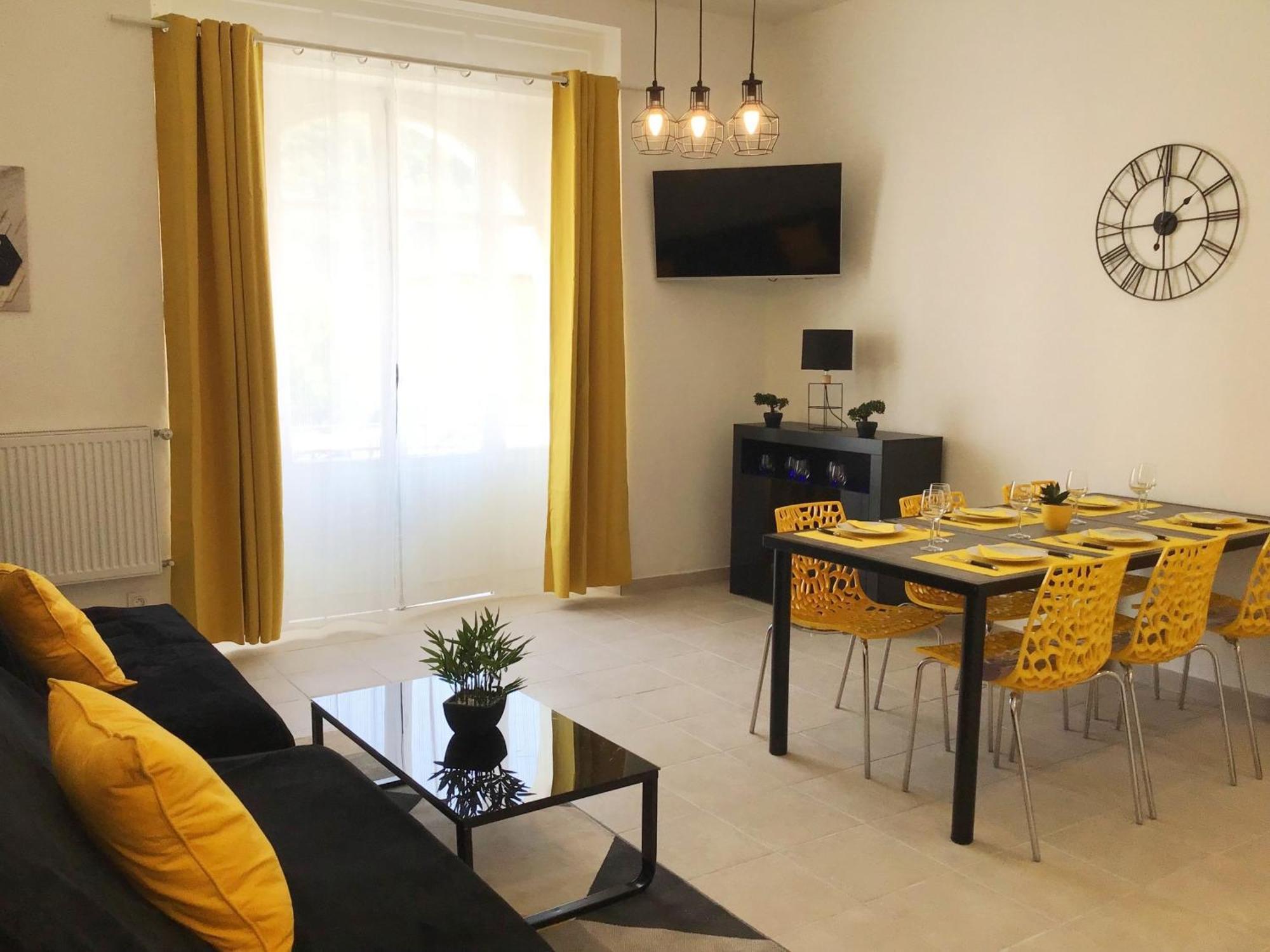 Appartement Lumea 80 M2 Climatise Parking Proche Sanctuaires Lourdes Bilik gambar
